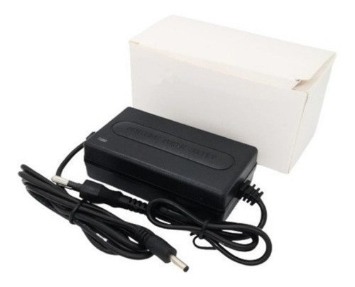 Cargador P / Notebook Plan Ceibal 12V / 2A